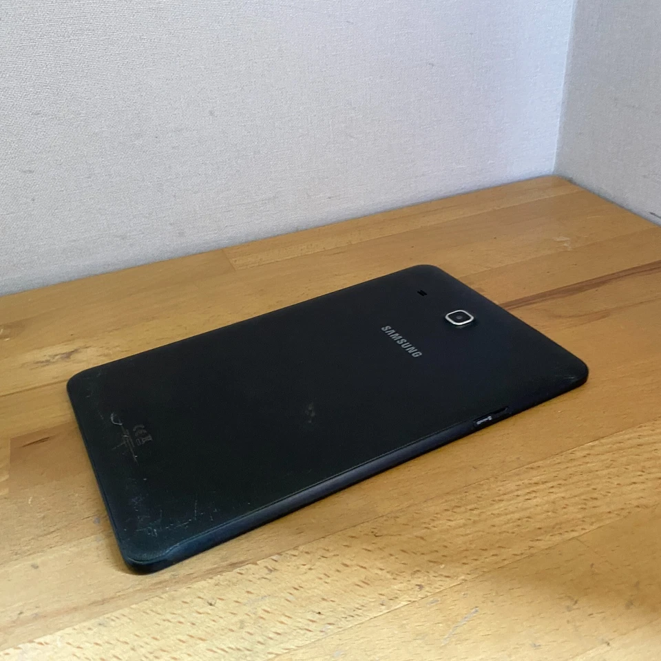 Tablette Tactile Samsung Galaxy Tab E SM-T560 Android 9,6" Pouces - Photo 4/4