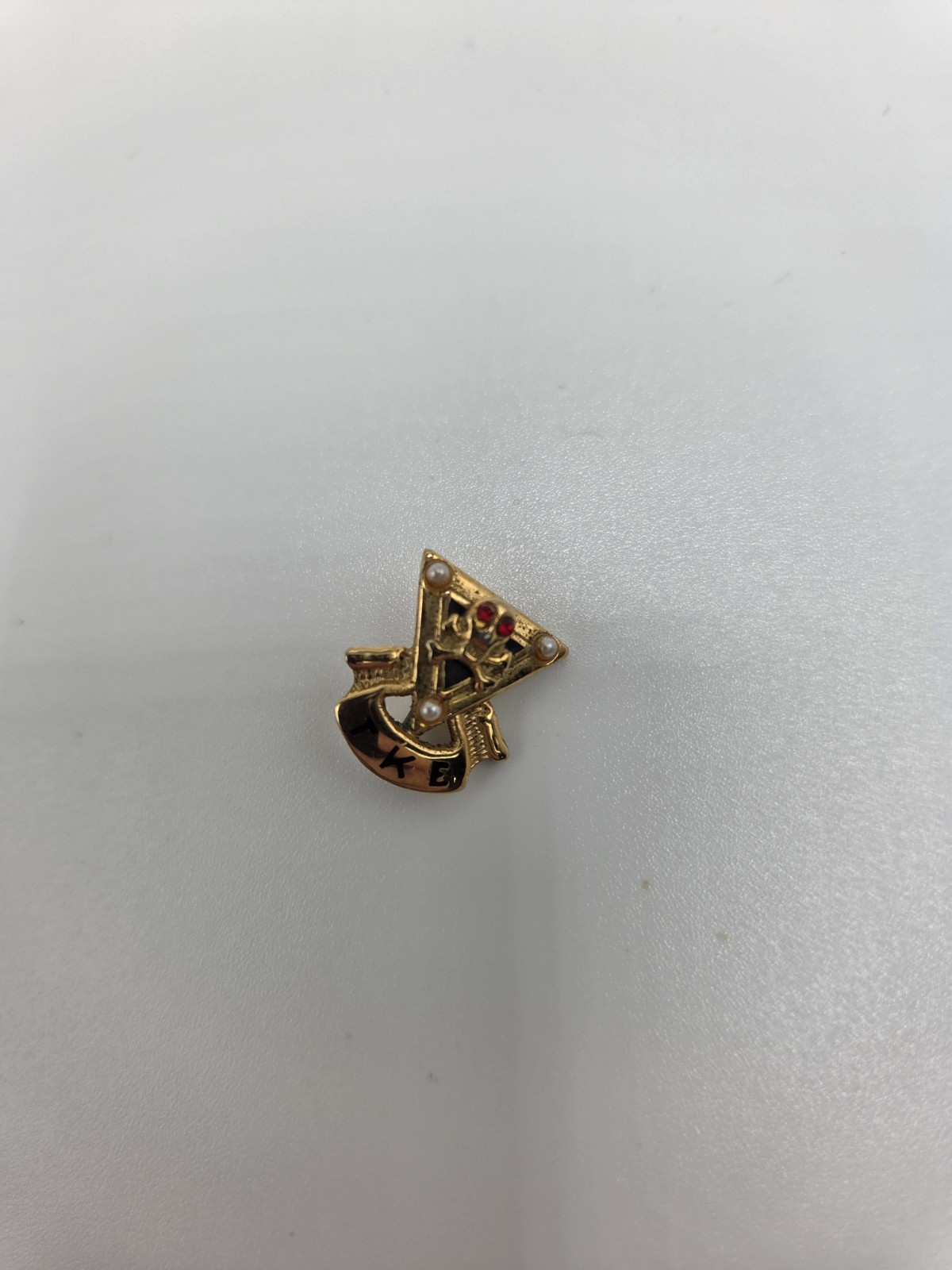 Square Raja Pin Masonic Gold-Tone Square & Compass Lapel Pin with Red Stone Accents | eBay