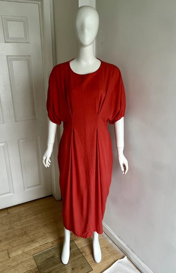 Vestido Uoozee Mezcla de Lino Rojo Midi Manga Reglan Plisada Cintura Costera Modesto M Foto 4 de 4