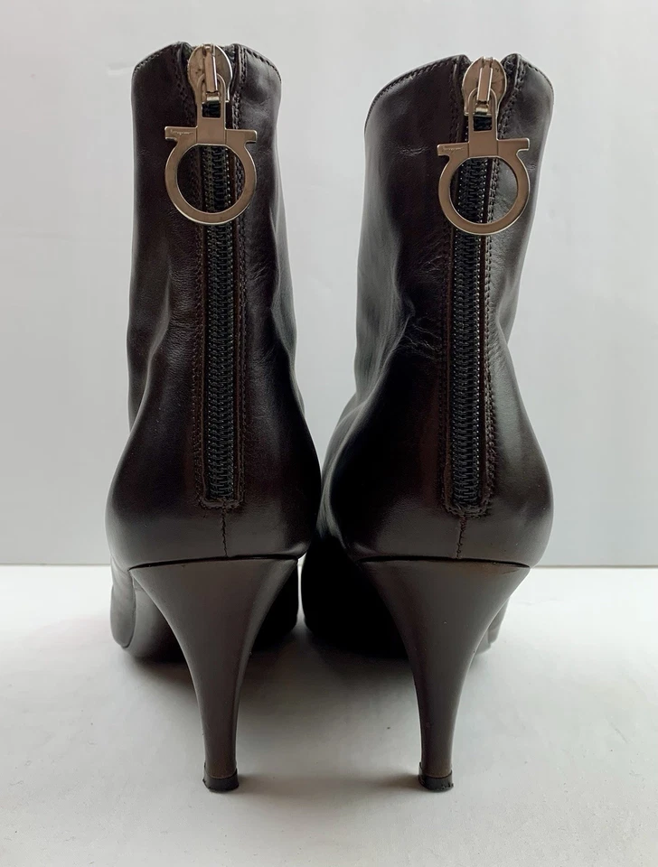 Salvatore Ferragamo Mujer Punta de Aguja Botines Marrón Cuero Suave 7 C Foto 2 de 4