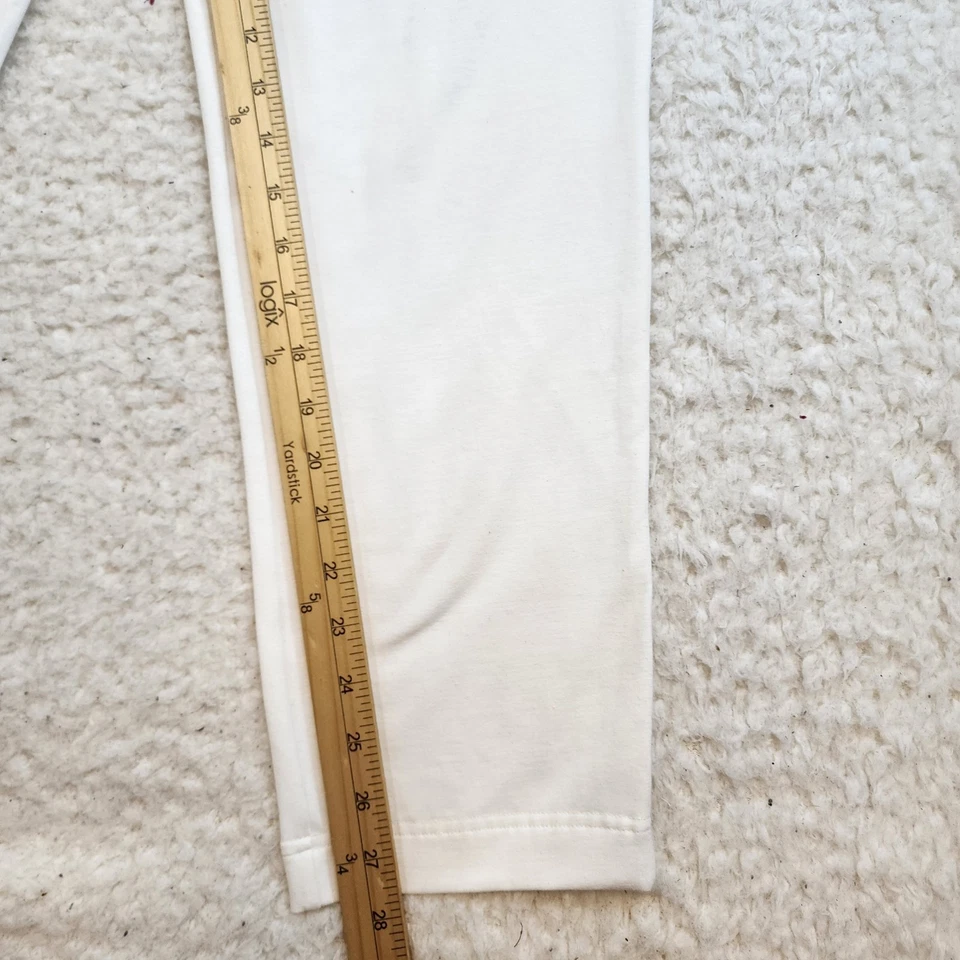 Leggings Capri femininas com controle cropped formato branco médio realçando alongamento - Imagem 2 de 4