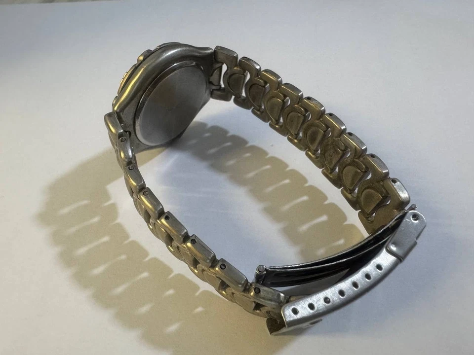 Мужские кварцевые часы Ellesse — циферблат Blue Wave — браслет из нержавеющей стали - Изображение 3 из 4