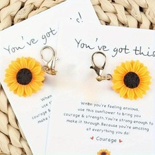 2pcs vivid sunflower keychains, fun daisy pendants, cute sunflower bag ornaments