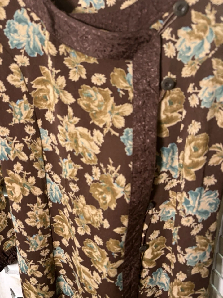 Vestido De Colección April Cornell Maxi LS Floral Cuello Redondo Satinado Borde Botón Talla M Boho Foto 4 de 4