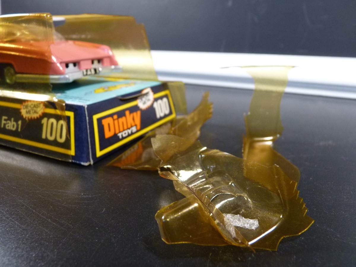 Dinky 100 