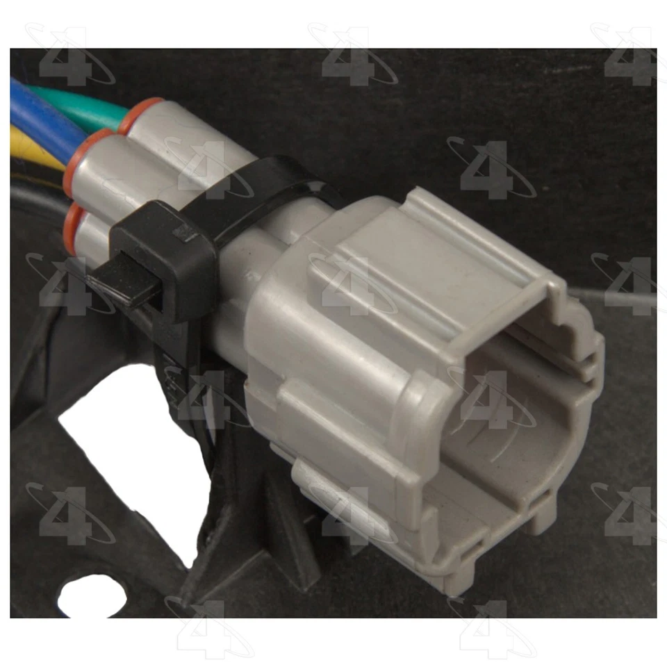 Conjunto de ventilador condensador y radiador doble Infiniti I30 1996-1999 4 estaciones Foto 4 de 4