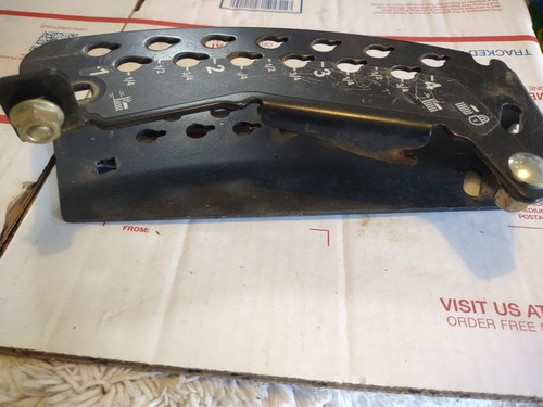 John Deere Z225 Deck Höhenlift Verstellhalterung M154149 - Bild 4 von 5