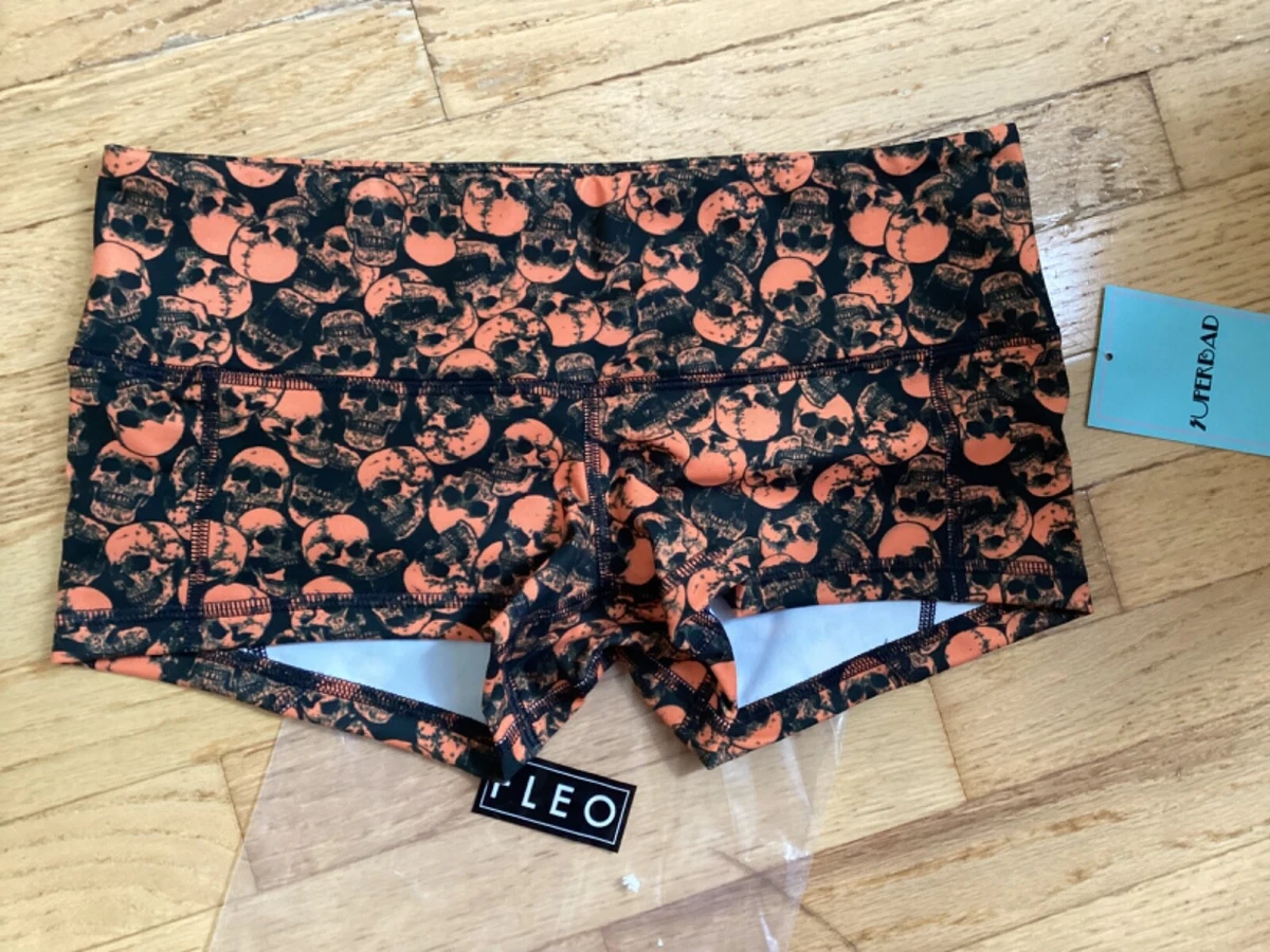NIP new FLEO fleo shorts Haunted skulls LRC m medium crossfit gym
