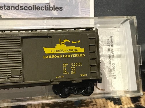 Micro-Trains 20450 West India Fruit & Steamship - 40’ Standard Box Car #212 - Picture 2 of 6