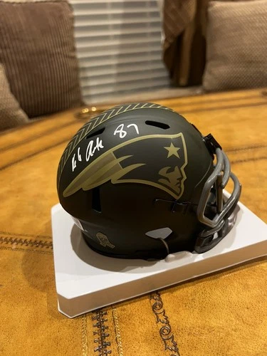 ROB GRONKOWSKI SIGNED NEW ENGLAND PATRIOTS SALUTE TO SERVICE MINI HELMET BAS COA