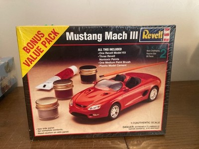 REVELL 1:25 SCALE  MUSTANG MACH III FACTORY SEALED