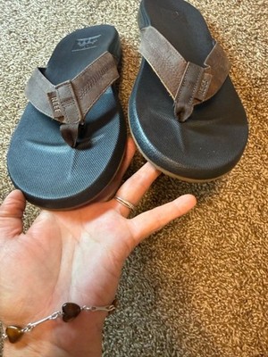NWOT Reef flip-flops, Men display picture 2