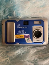 DIGITAL CONCEPTS 4.1 MEGA PIXEL DIGITAL CAMERA W/ 1.5" SCREEN - *Works Perfectly