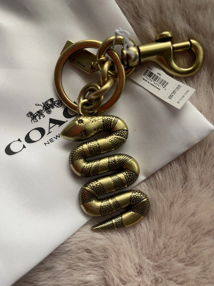 NUEVO CON ETIQUETAS BOLSO SERPIENTE DE LATÓN COACH ENCANTO / LLAVERO / LLAVERO CZ212 ¡RARO! Foto 4 de 4
