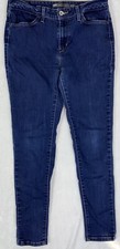 Levi  s Women  s Slight Curve Classic Rise Slim Leg Jeans Blue Denim Stretch 10/30