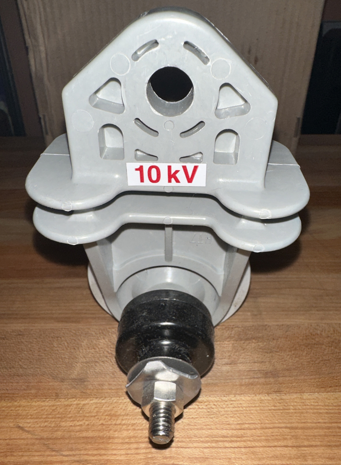 Eaton Cooper Distribution Class MOV Surge Arrester 10 KV 8.4 MCOV eBay