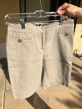 Jones New York signature stretch shorts women's shorts size 4 - khaki