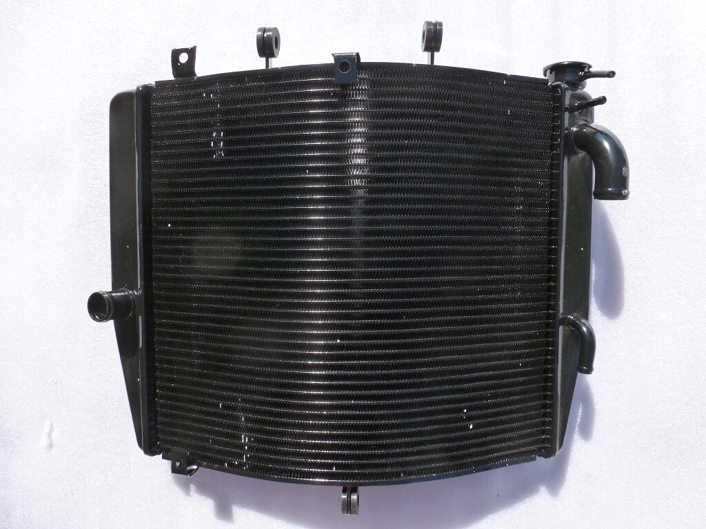 Radiateur ZX10R pour session piste et route sur Kawasaki ZX-10R 2008 2010