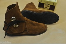 TAOS WOMENS BROWN Leather MOCCASINS Rubber Soles 3000WS