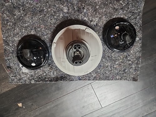 Harley Davidson Stock Headlight And Fog Lights - Picture 2 of 5