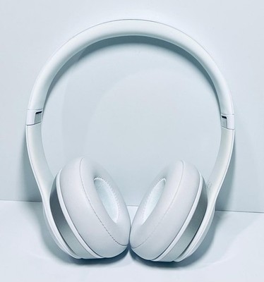Beats by Dr. Dre Solo2 Wired On-Ear Headphones - White (900-00135