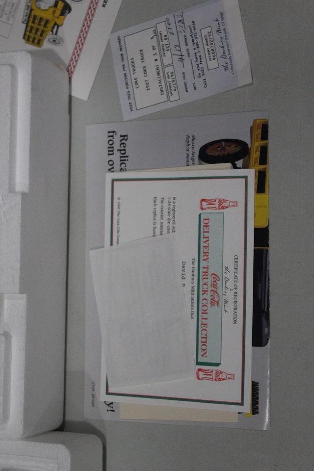 Danbury Mint 1927 Coca Cola Delivery Truck 1/24 Complete in Box W/ Papers - Image 3 of 4