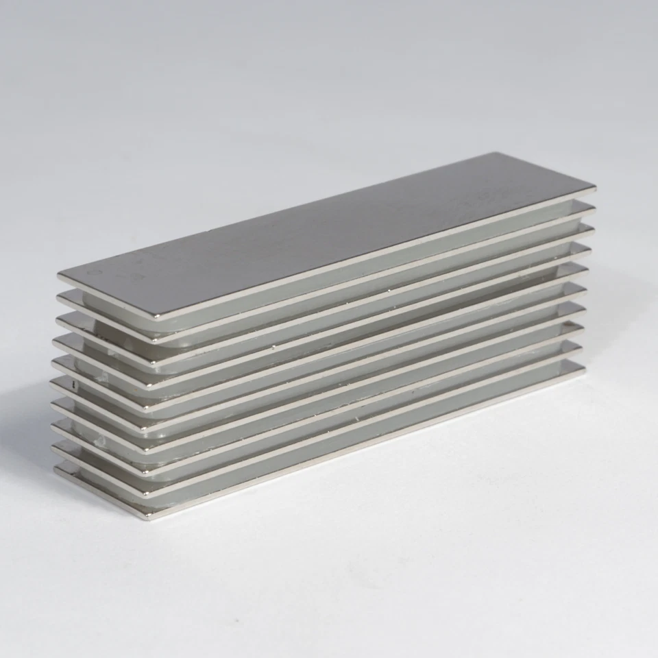 Neodym Magnet Quader 40x10x0.5mm dünner Neodym-Magnet extrem flacher Magnet N50 - Bild 2 von 4