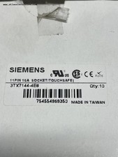 Siemens 3TX7144-4E8 11 pin TouchSafe Socket (1 lot of 10)