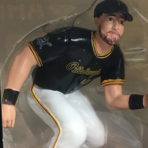 Jared Triolo Pittsburgh Pirates Mini Figure Gold Glove Figurine SGA 5/11/2025 - Picture 10 of 20