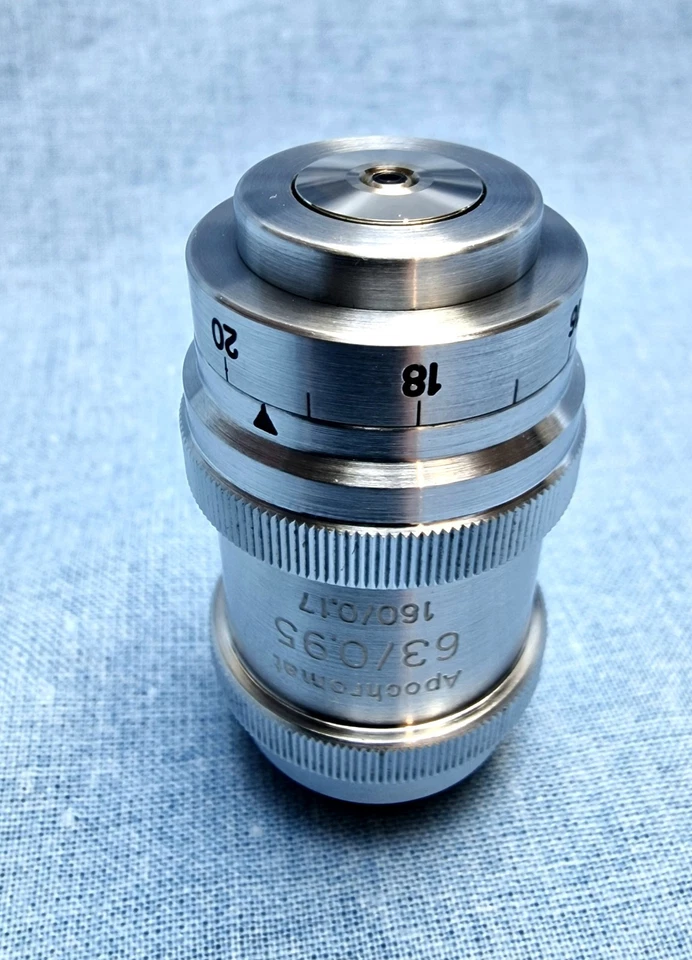 Zeiss Jena Mikroskop Objektiv Apochromat 63/0,95 160/0,17 mit Deckglaskorrektur - Bild 2 von 4