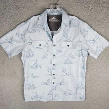 Croft & Barrow Quick Dry Vented Button Up Shirt Men's Medium Sword Fish