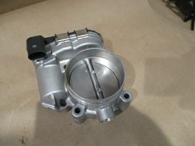 Ferrari 488, California t - Throttle Body - P/N 329966