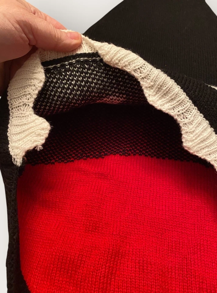 Orca Whale Knit Blanket Multi Purpose Swaddling Gift Toy Bag Baby Shower Gift - Image 4 of 4