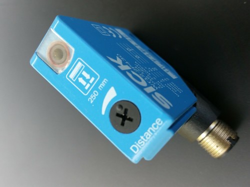 SICK WT12-2N430 & cable P/N 7020678 KD4-SIM12 Photo-Electric Sensor used10-30vDC - Picture 6 of 7