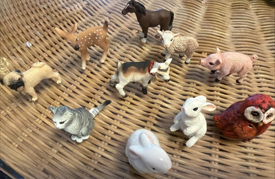 Schleich Wildlife ANIMALS DOG CAT BUNNY GOAT HORSE OWL SHEEP PIG LOT