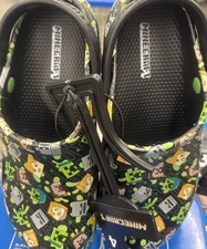 MINECRAFT KIDS CLOGS SIZE 4, NEW 