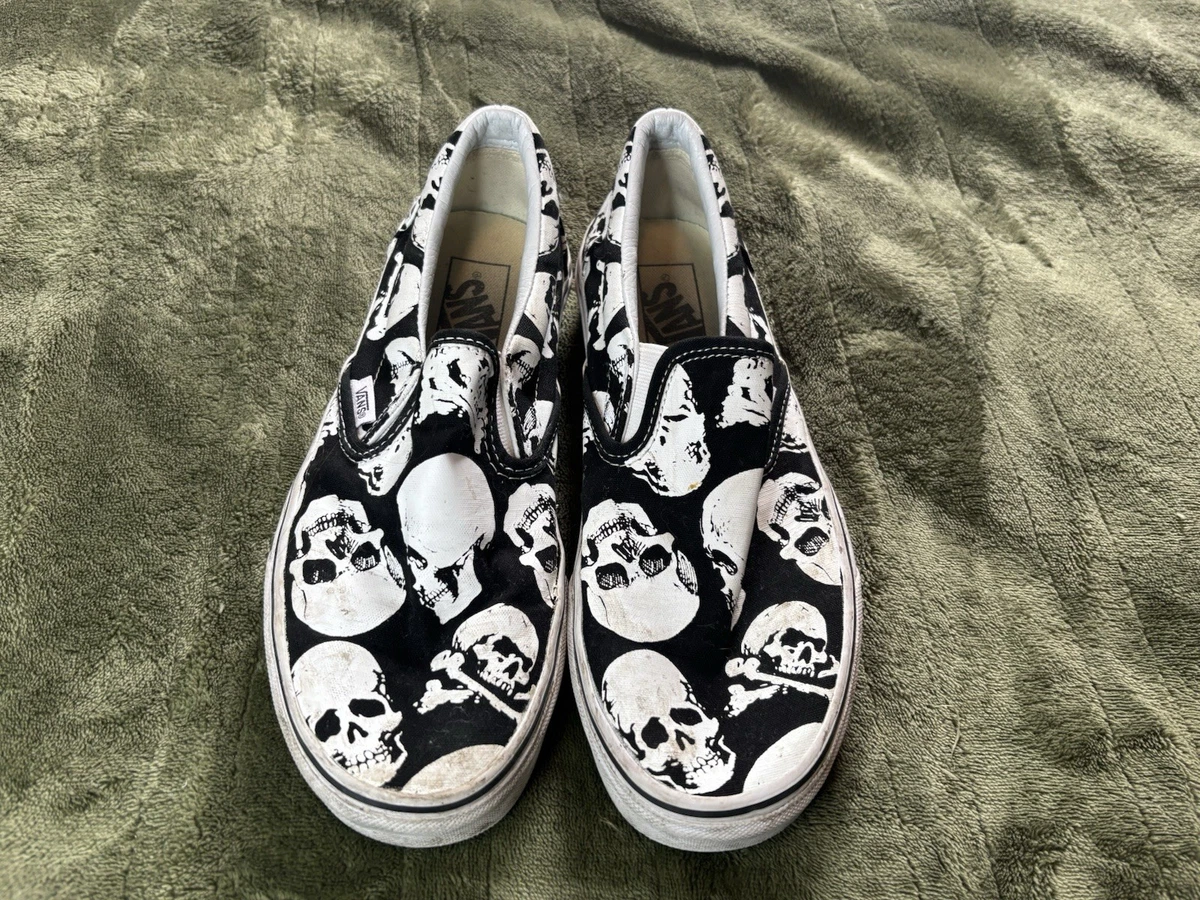 Vans men 9.5 slip-on skull skate shoes canvas graphic grunge street punk goth Vincent Van Gogh Smoking Skull BLVD Original Slip On Shoes  main image 4
