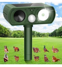 Ultrasonic Animal Repeller Solar Motion Activated Critter Repellent Farm Garden
