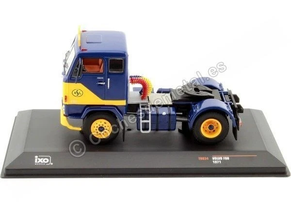 1971 Cabeza Tractora Volvo F88 Azul/Amarillo ASG 1:43 IXO Models TR034 - Imagen 3 de 4