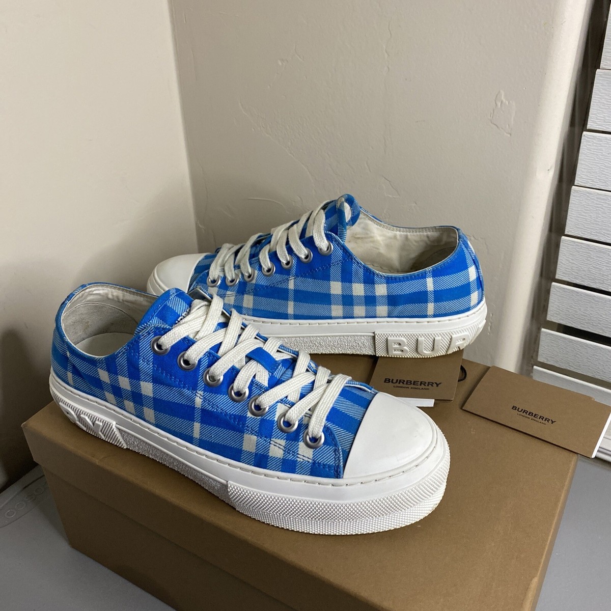 Burberry sneakers | Size 41 EU ( 8 US ) | eBay