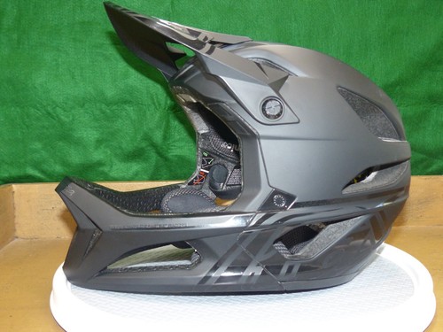 NEW Troy Lee Designs Stage Stealth Black Midnight MIPS Helmet Size M/L 57-59 CM