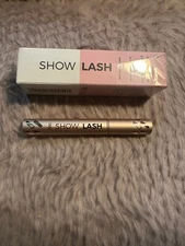 *NIB* Levaye Show Lash growth serum - 3mL ( approx 4 month supply)