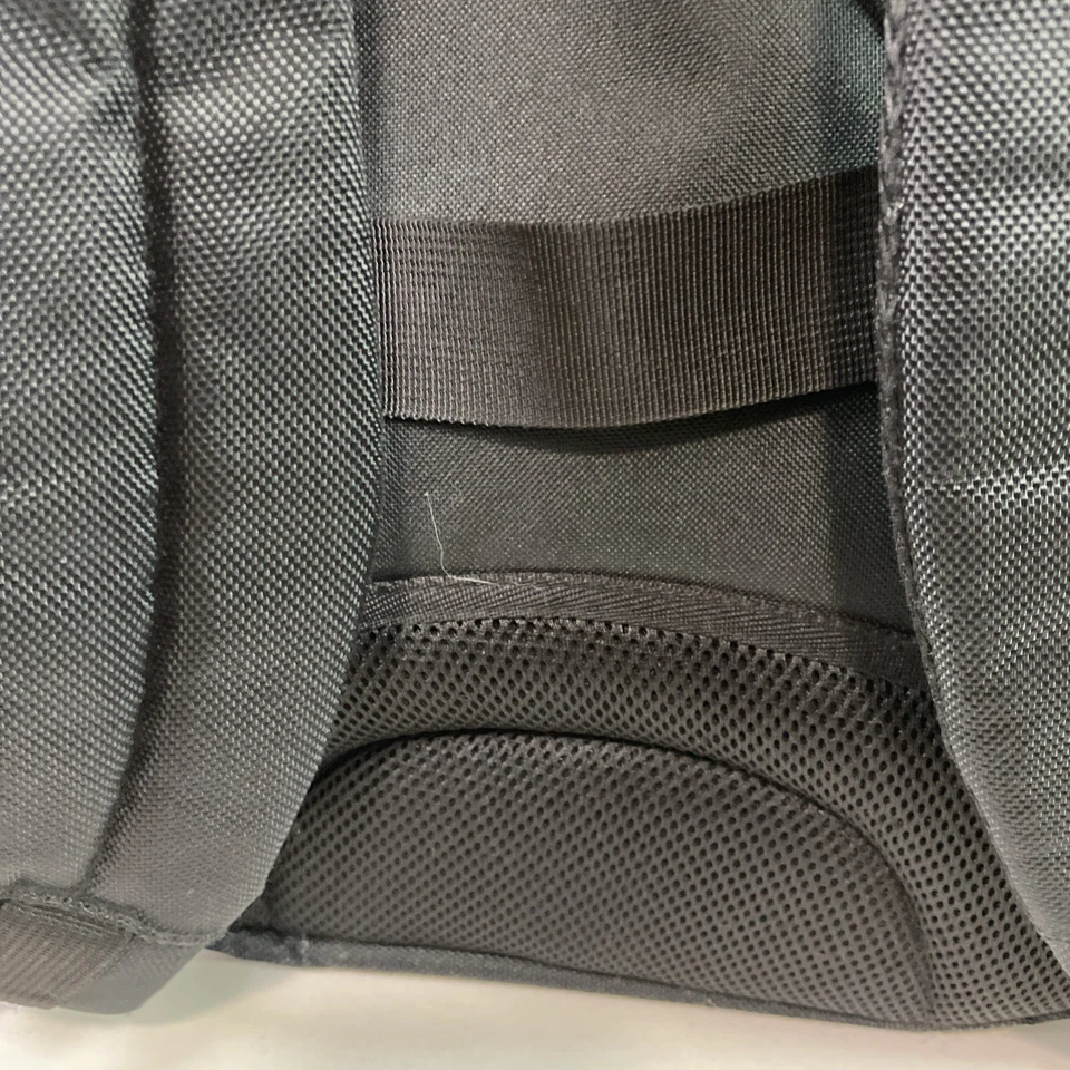 Mochila acolchada para computadora portátil Perry Ellis Foto 4 de 4