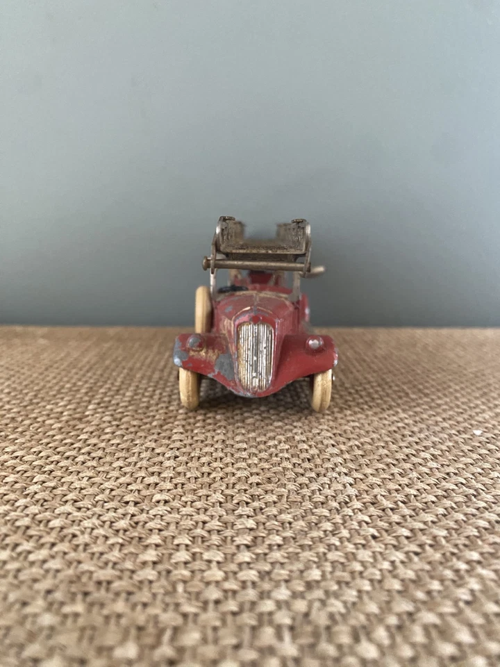 Dinky N° 32D: Camion de Pompiers Delahaye - French fire truck - Photo 4/4