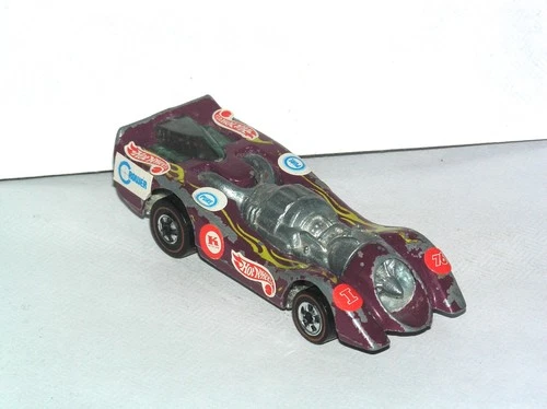 Vintage Hot Wheels Redline Jet Threat **YELLOW LIGHT SPECIAL**