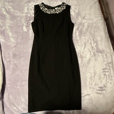 Calvin Klein Black Sleeveless Sheath Dress Beaded Round Neck Knee Length Size 2