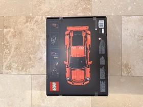 LEGO TECHNIC: Porsche 911 GT3 RS (42056) 100% Complete W/ Box & Instructions