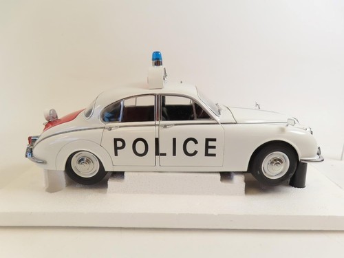 Model Icons #999001 Jaguar 240 Police Car, 1/18, 99% MIB! - Picture 3 of 4