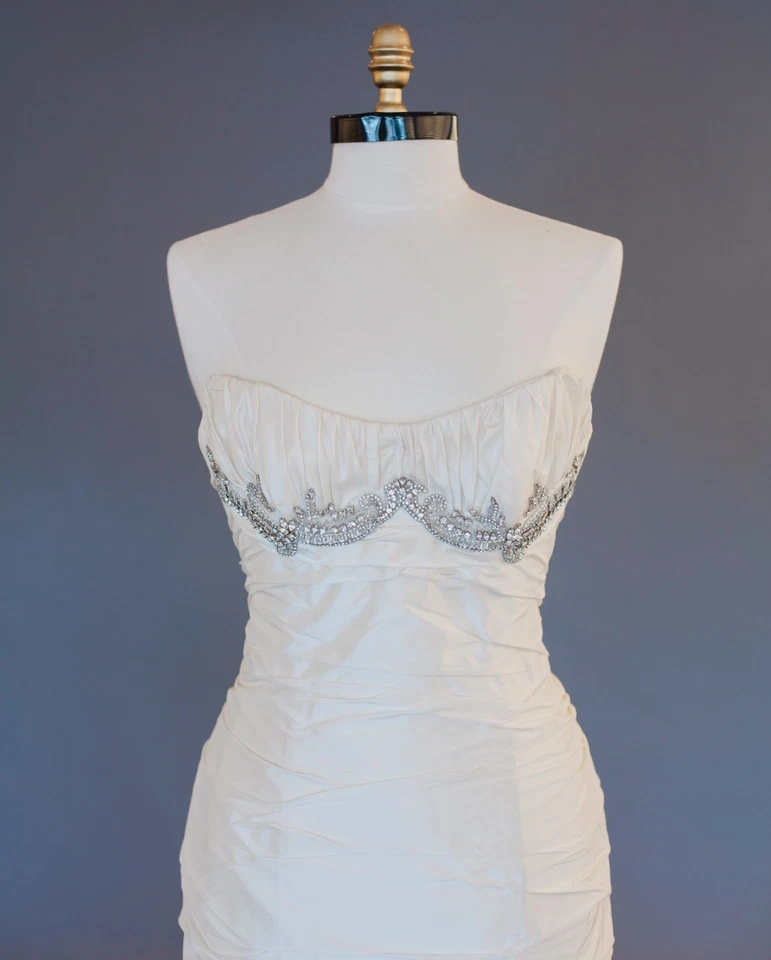 Vestido de novia Inés Di Santo Zena, tren extra largo, marfil, talla 10 Foto 3 de 3