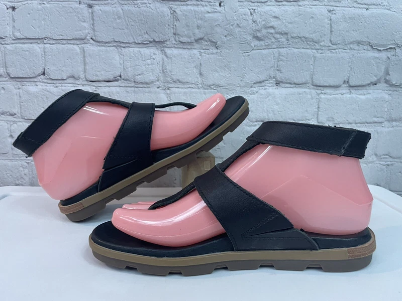 sorel ankle strap leather gorpcore shoes